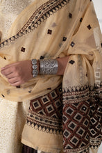 Load image into Gallery viewer, Sanjh Beige brown Kota handmade Phulkari Dupatta for women by Mysticloom // Dupatta for Online shopping // Summer