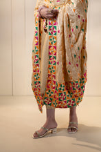 Load image into Gallery viewer, Gold Phulkari Dupatta for women by Mysticloom //Beige Chiffon Dupatta for Online shopping // Wedding Dupatta