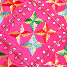 Load image into Gallery viewer, Phulkari chunni handmade