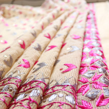 Load image into Gallery viewer, Sahiba handmade Phulkari Dupatta for women by Mysticloom // kota summer Dupatta