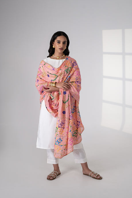 Nazakat handmade Phulkari Dupatta for women by Mystic Loom // Pink Dupatta Phulkari for online shopping 
