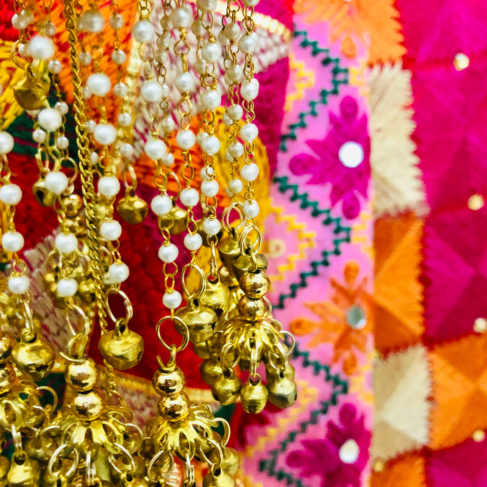Phulkari Dupatta Dramatic Divas Mystic Loom Indian Wedding special
